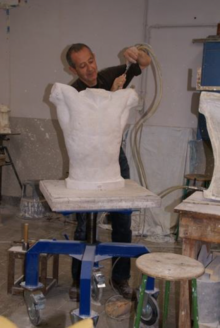 Finishing torso in marble